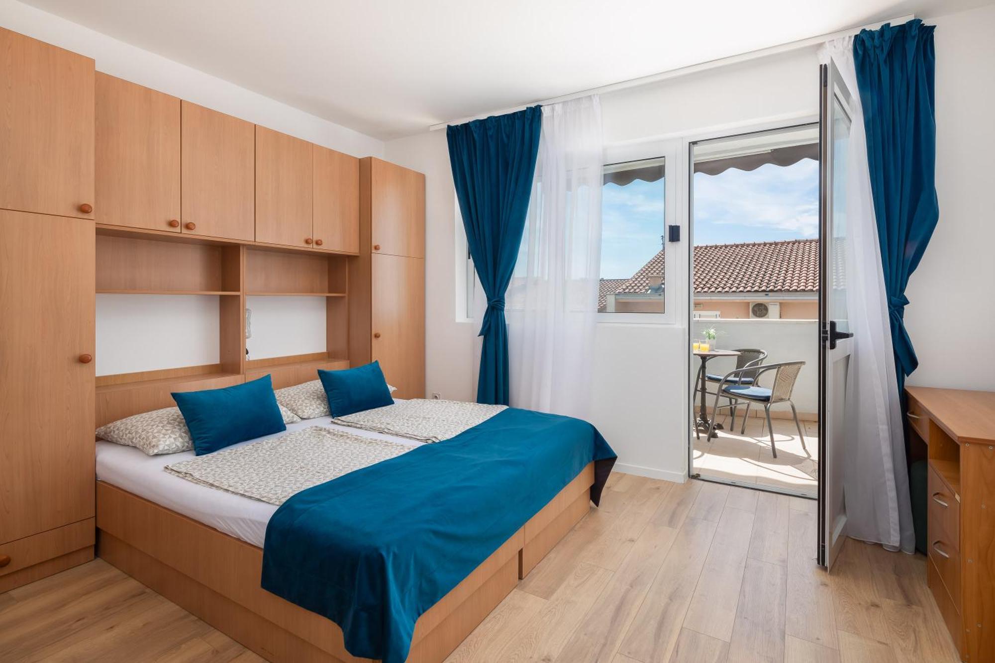 Magnolia Center Apartments Макарська Екстер'єр фото