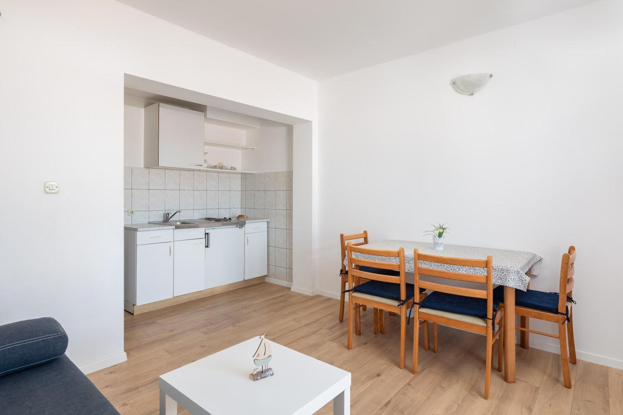 Magnolia Center Apartments Макарська Номер фото