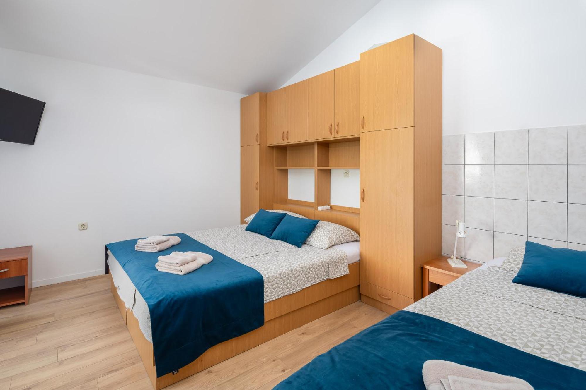 Magnolia Center Apartments Макарська Номер фото