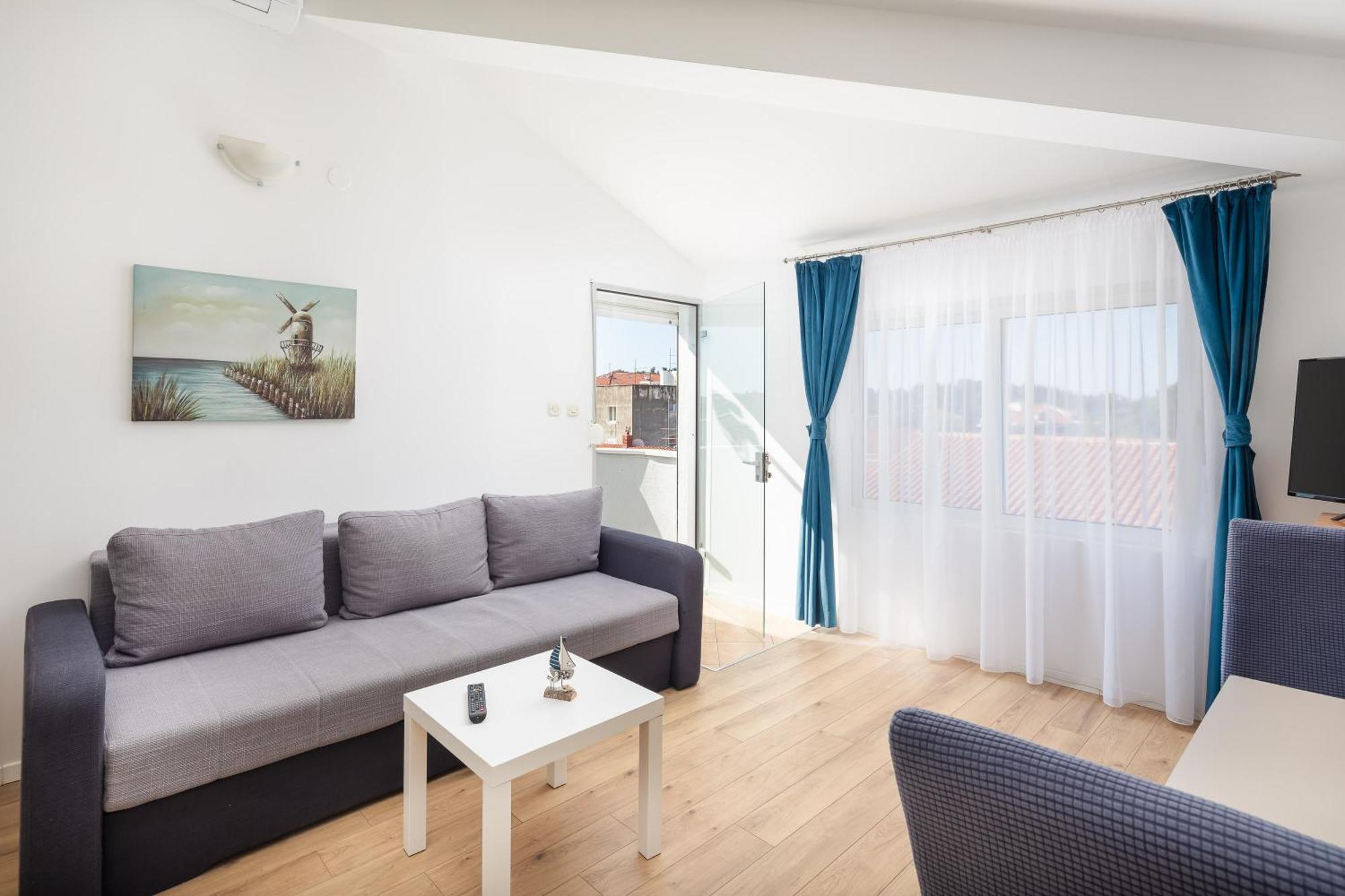 Magnolia Center Apartments Макарська Номер фото