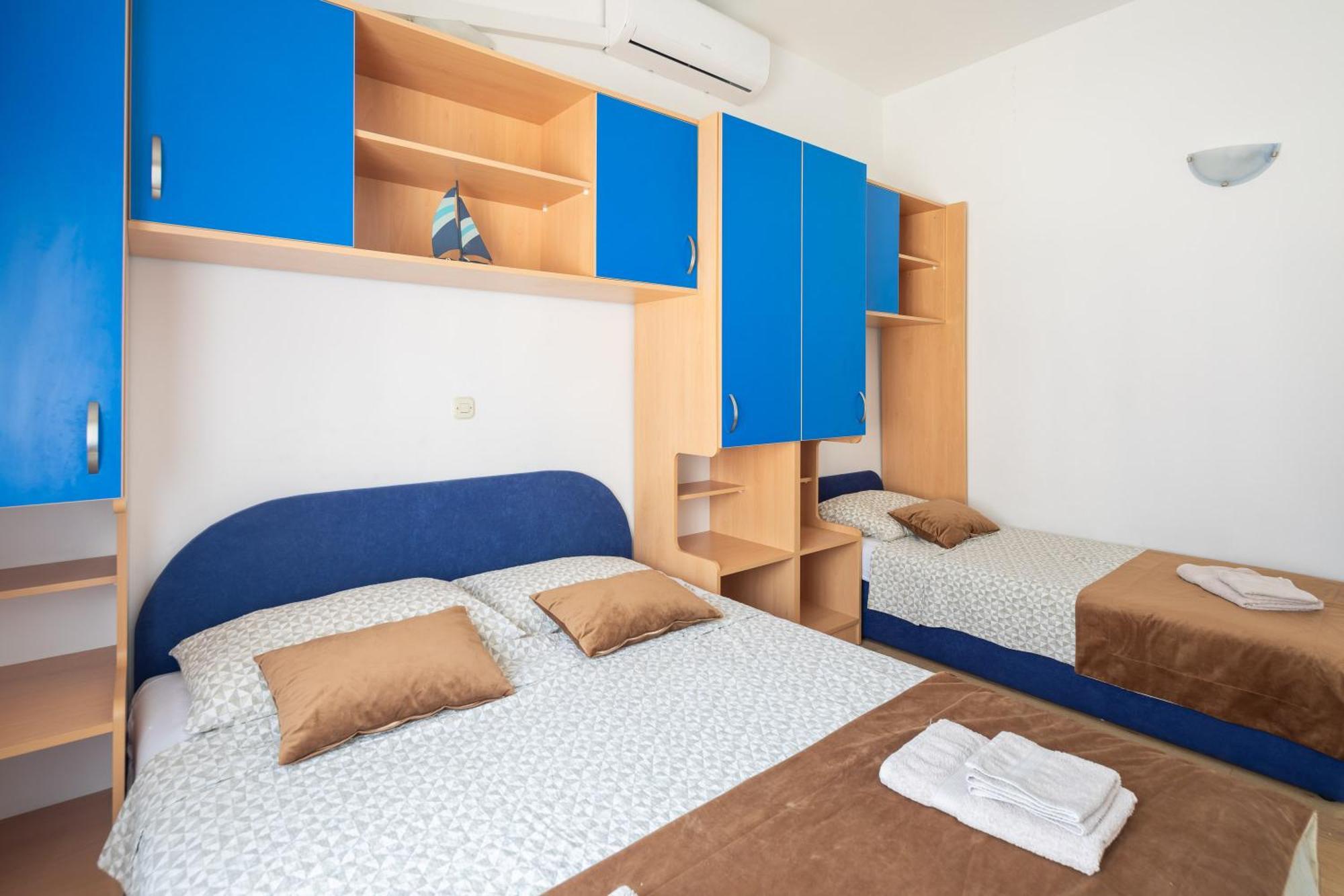 Magnolia Center Apartments Макарська Номер фото