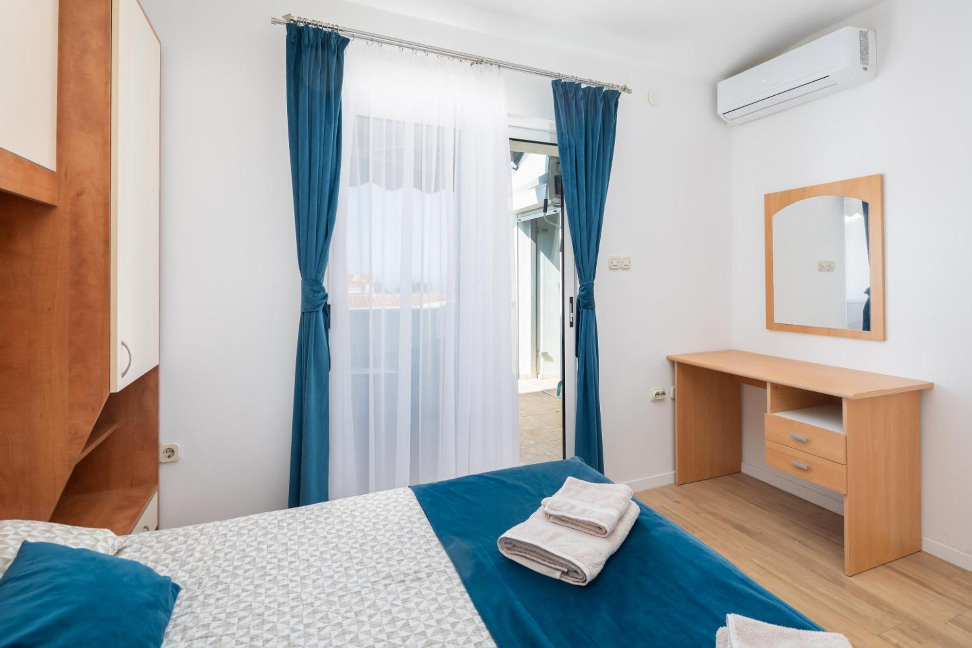 Magnolia Center Apartments Макарська Номер фото