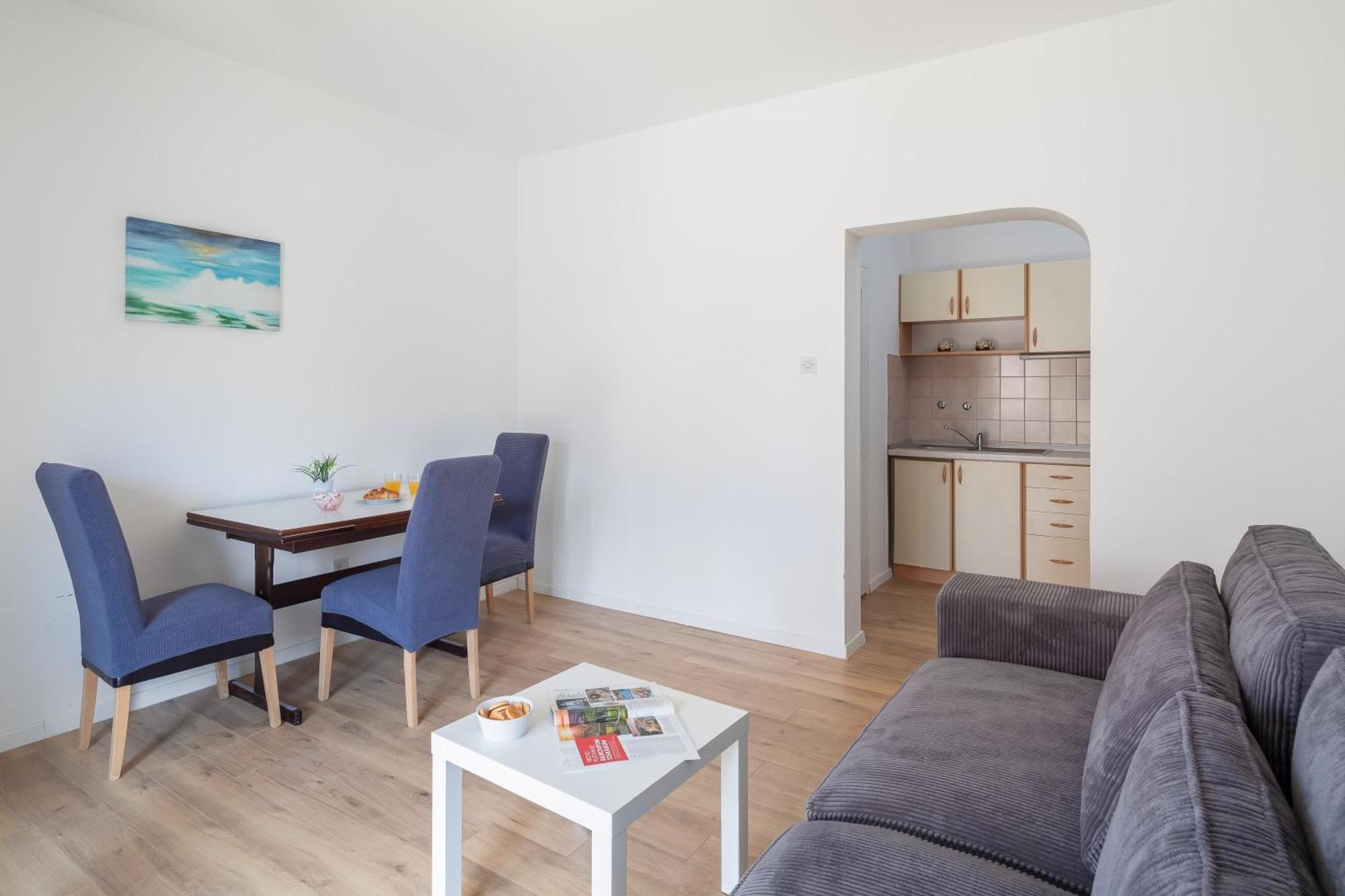 Magnolia Center Apartments Макарська Номер фото